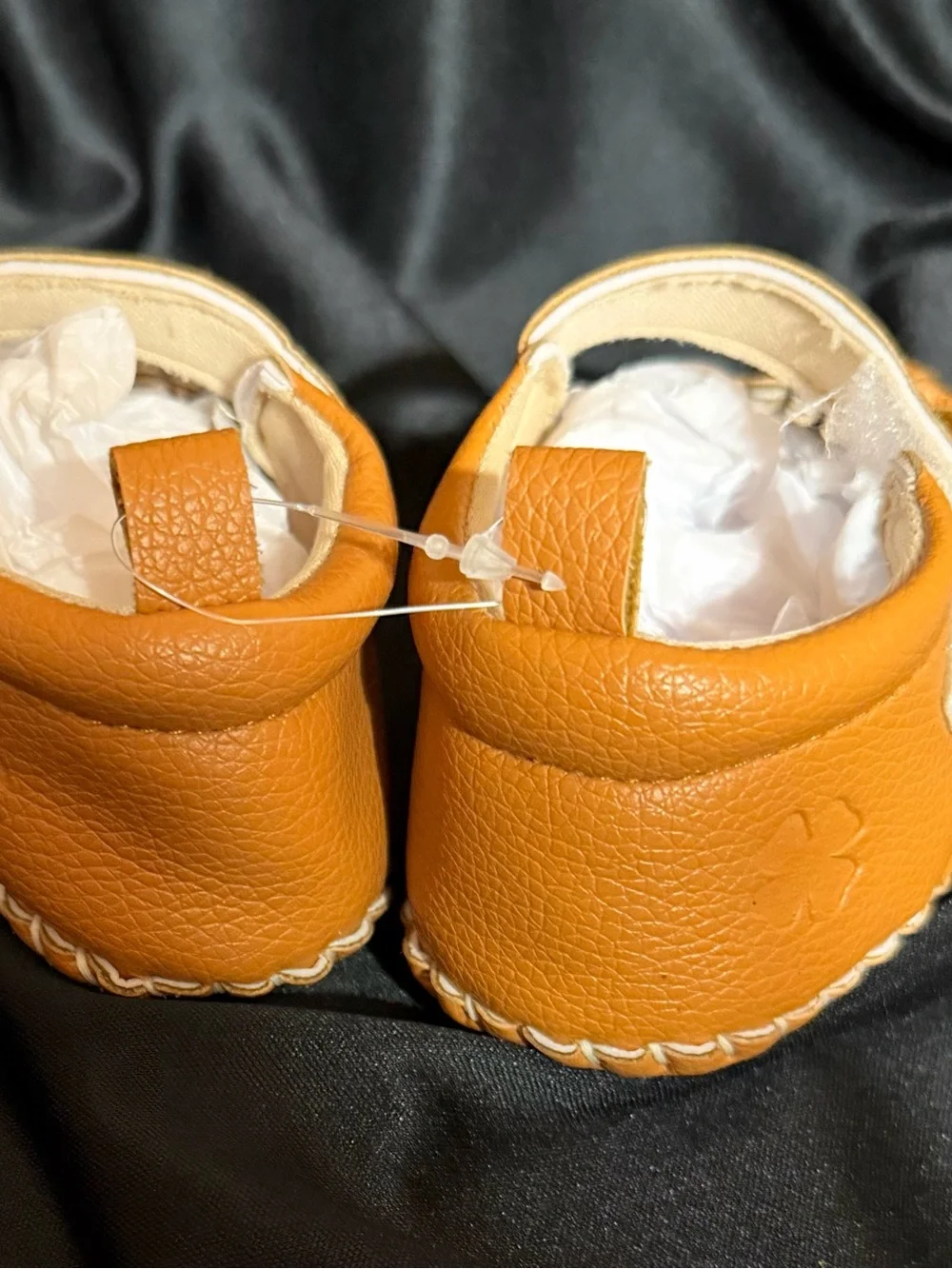 Lucky Brand Orange Toddler Mary Jane Shoes with Bow baby size 4